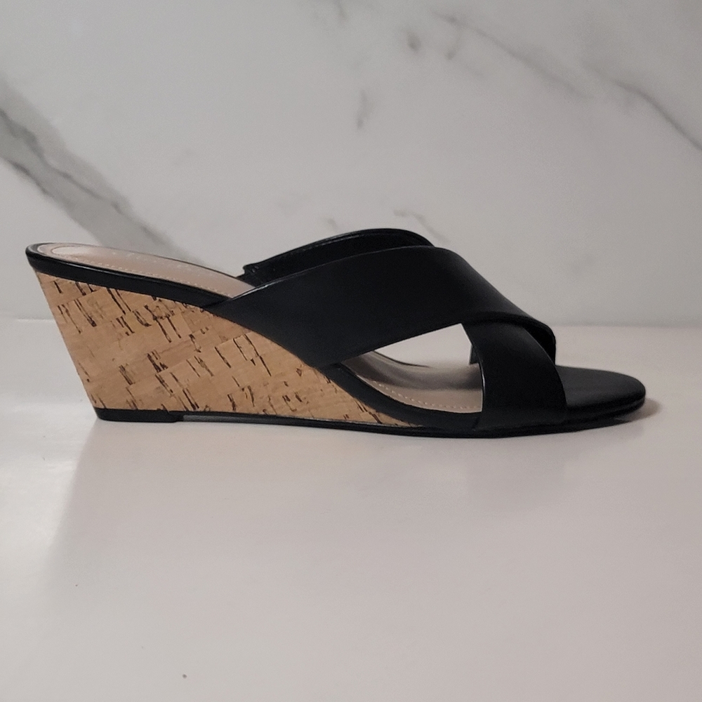 Charles David | Cork Wedge Black leather Cris Cross open toe Slip-on shoes 7.5 - Picture 7 of 12